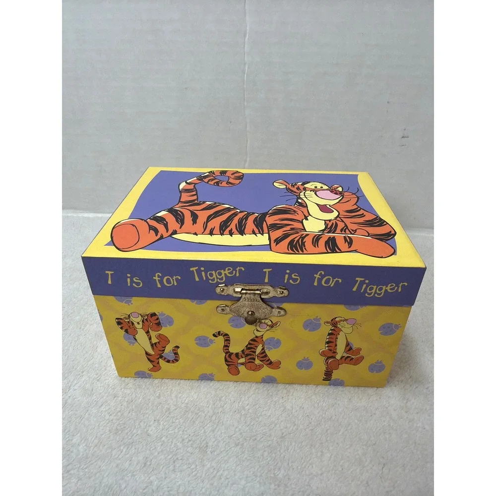 VTG 90s Disney Tigger Musical Jewelry Trinket Box Winnie the Pooh No Music